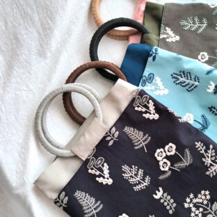 エンブロイダリーバッグ